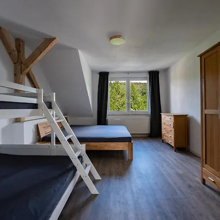 Am Steinbach 2 * Thale